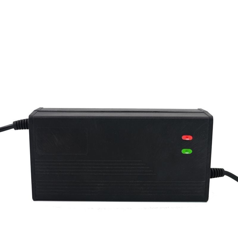 品字头36v2a输出42v普通款48v电动车充电器充满关机断电48v锂电充电器