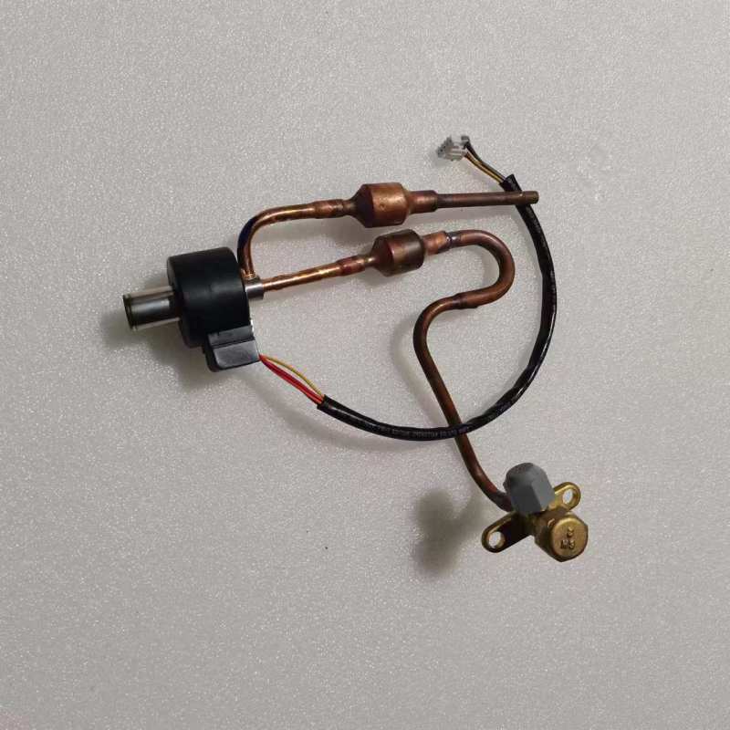 帮客材配 全新原装 倍科 900071970 电子膨胀阀组件(含截止阀) 72LW/CB1R 盾安1.3C高清大图