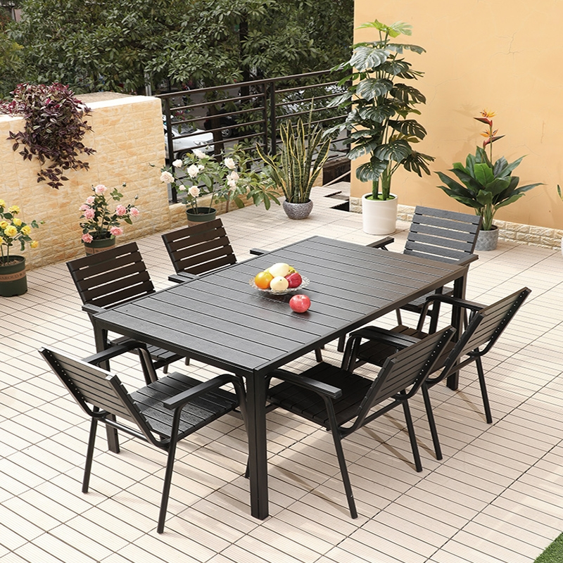 闪电客户外塑木桌椅庭院室外休闲餐桌花园露天阳台咖啡厅桌椅组合视频