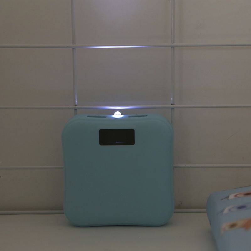 可爱糖果色充电宝B小巧便携7800毫安手机通用快充移动电源带电筒Q