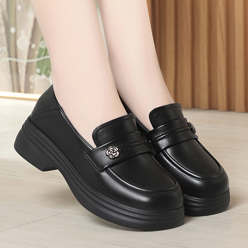 秋季新款黑色乐福鞋厚底百搭法式英伦小皮鞋一脚蹬单鞋