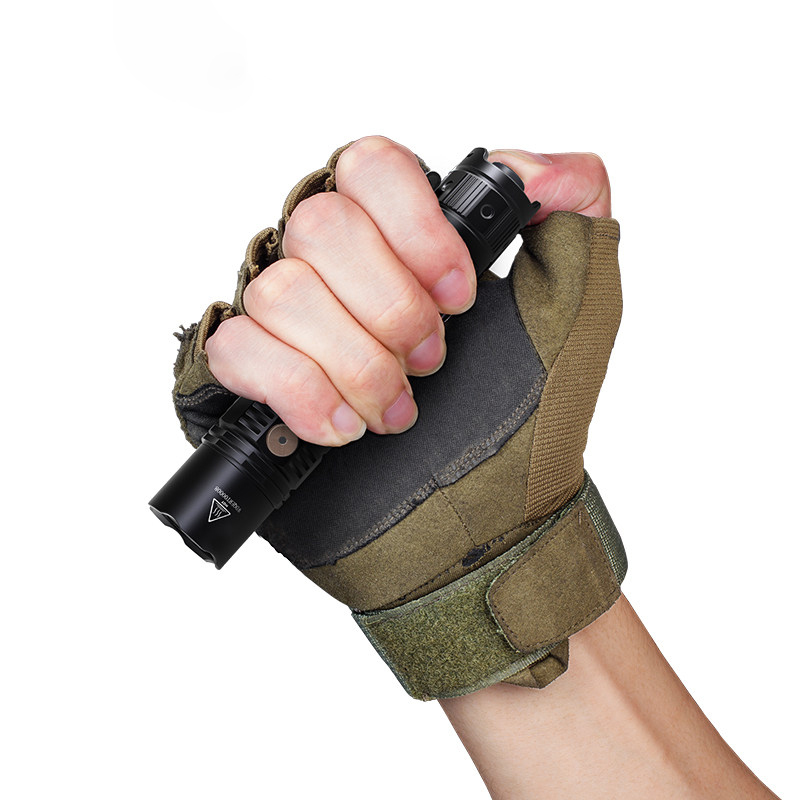 大通轩恒 强光充电手电筒 PD36R(单位:把)