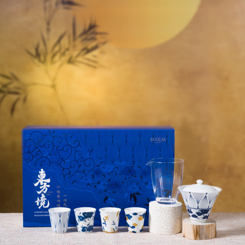 罗莱礼品 中式茶具经典礼盒-东方境 盖碗*1 杯*4 公道杯*1 茶巾*1高清大图
