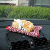 汽车摆件仿真猫创意内饰竹炭包车内装饰品车上猫摆件除味车载用品