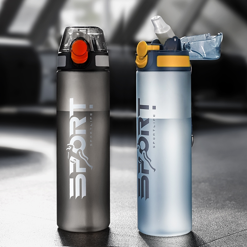 闪电客夏天大容量运动喝水杯男生学生塑料健身水壶便携吸管杯子瓶
