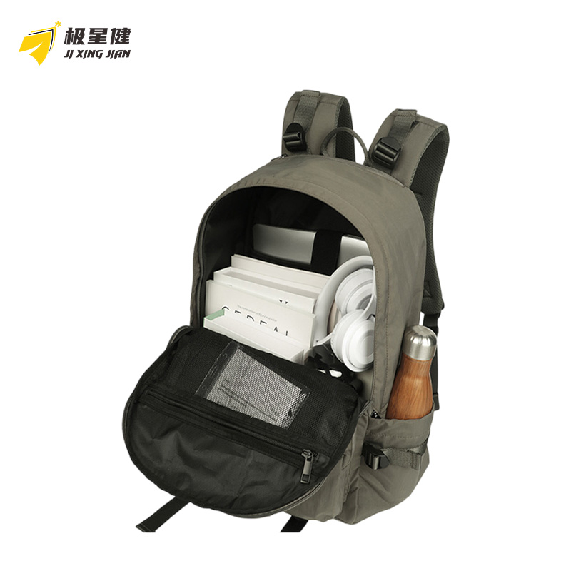 极星健 双肩包 25L 个高清大图