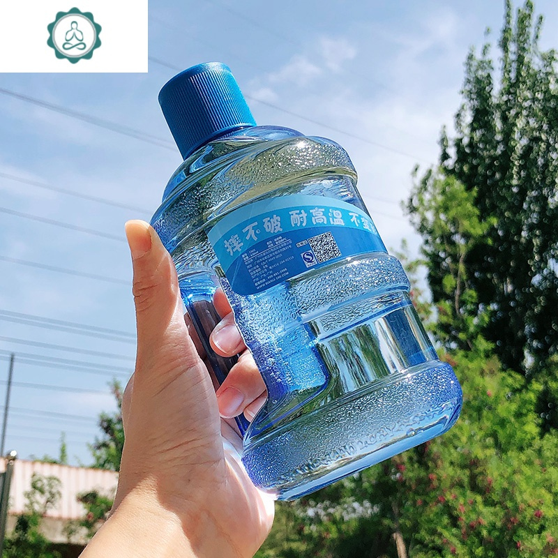 桶装水缩小版水杯水桶创意潮流杯迷你运动小饮水机网红女健身房杯封后