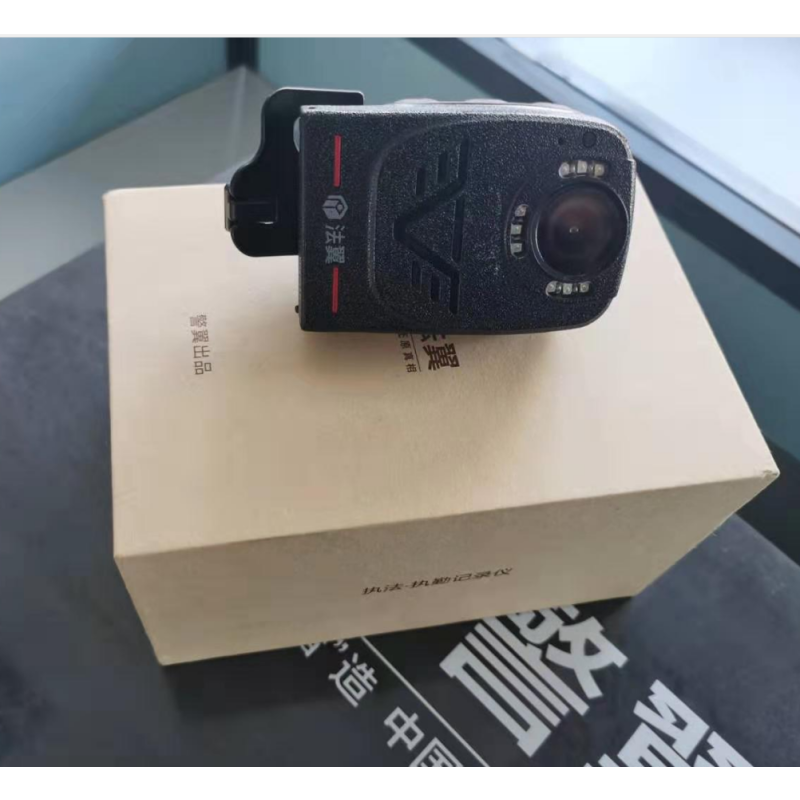 iDiskk 警翼(法翼32G)执法记录仪