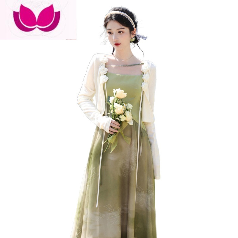 七斓绿色吊带连衣裙法式桔梗套装海边度假沙滩长裙夏子超装法夏边高清大图