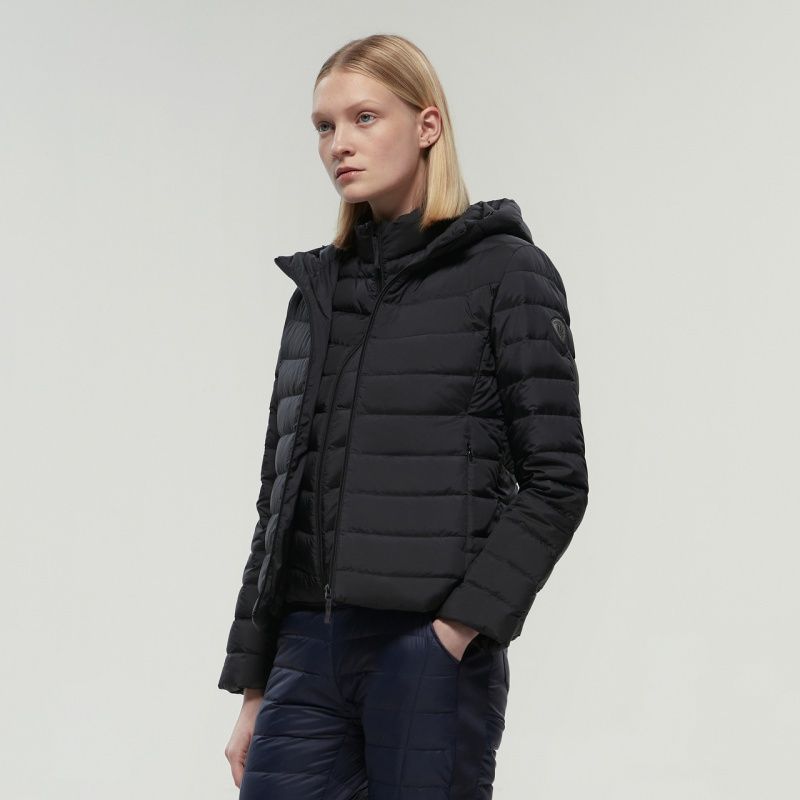 波司登2020年新款大码轻薄羽绒服女时尚妈妈装连帽b00131002b