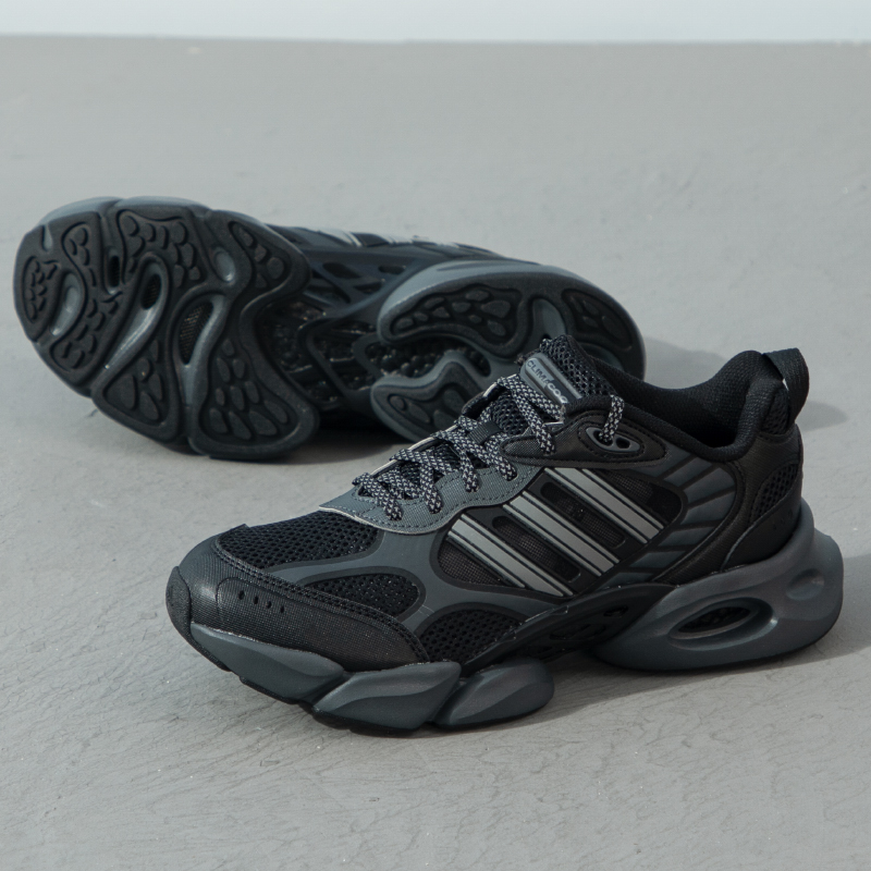 adidas阿迪达斯男鞋休闲运动清风鞋缓震轻便透气训练跑步鞋IH2289 ZP高清大图
