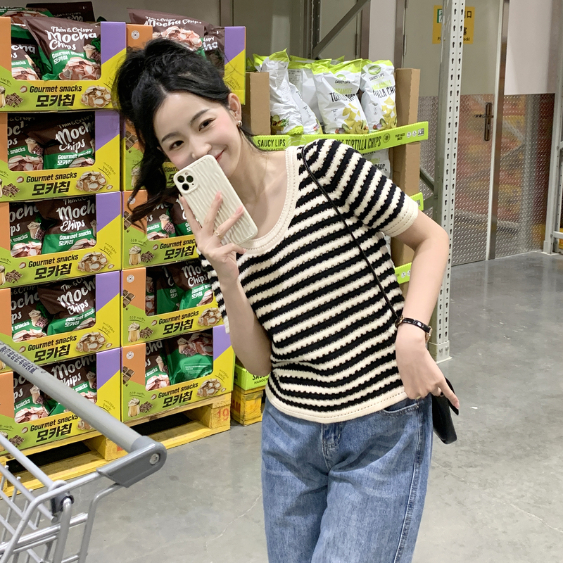 [2.5折价78元]唐狮圆领条纹针织上衣春夏季新款气质复古法式短袖T恤温柔x