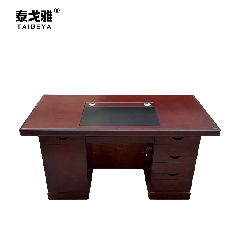泰戈雅 办公桌 1400x700x750mm 张高清大图