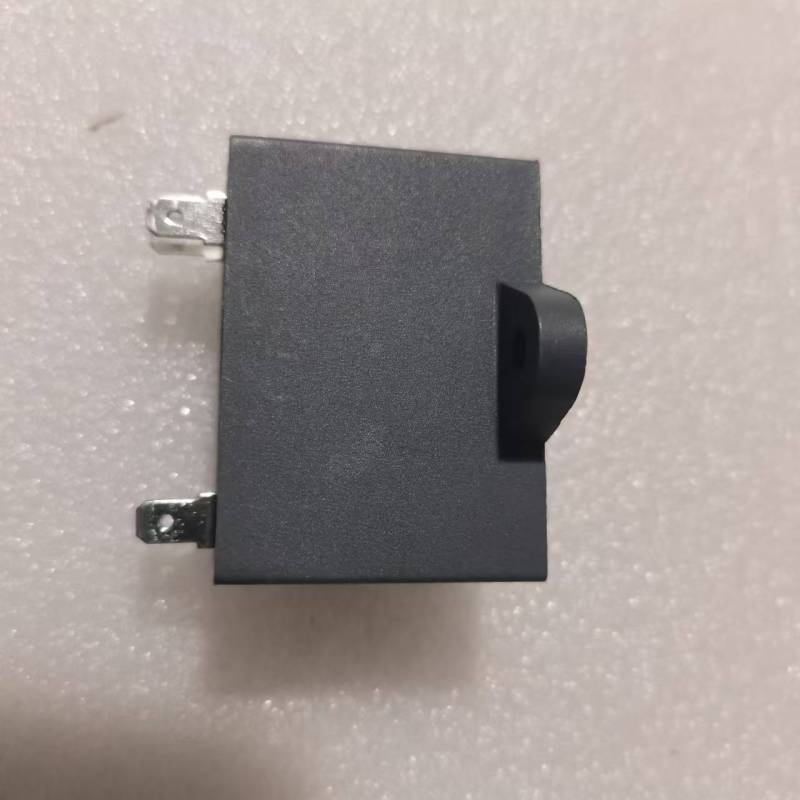 帮客材配 全新原装 1382542 KFR- 120QW/ HTSD3 风机电容 6UF 四脚插片 收前务必验货高清大图