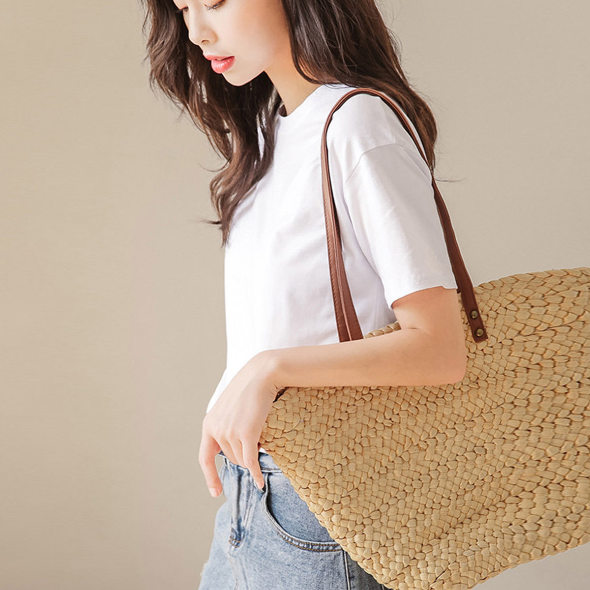 唐狮夏季短袖t恤女简约圆领净色打底上衣时尚流行潮高清大图