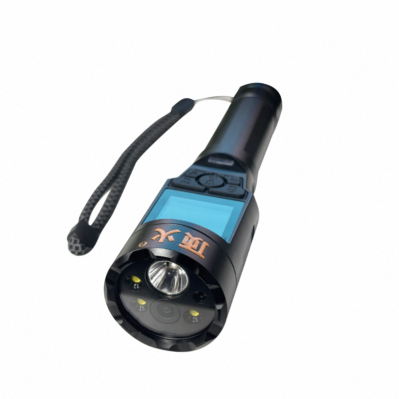 顶火 GMD-Z5 3W聚光*1+1W泛光*3 防护等级IP56 256G 多功能摄像手电 计价单位：台 黑色高清大图