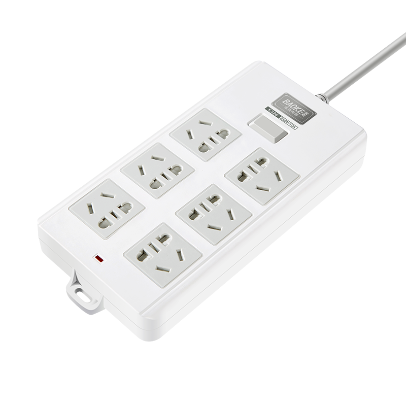 宝克(BAOKE)K326-3K 3m插线板 新国标延长线插座6位组合总控开关 2500W MAX 白色 1个高清大图