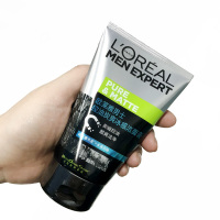 欧莱雅（LOREAL）男士控油炭爽冰感洁面膏100ml（新旧包装随机发）