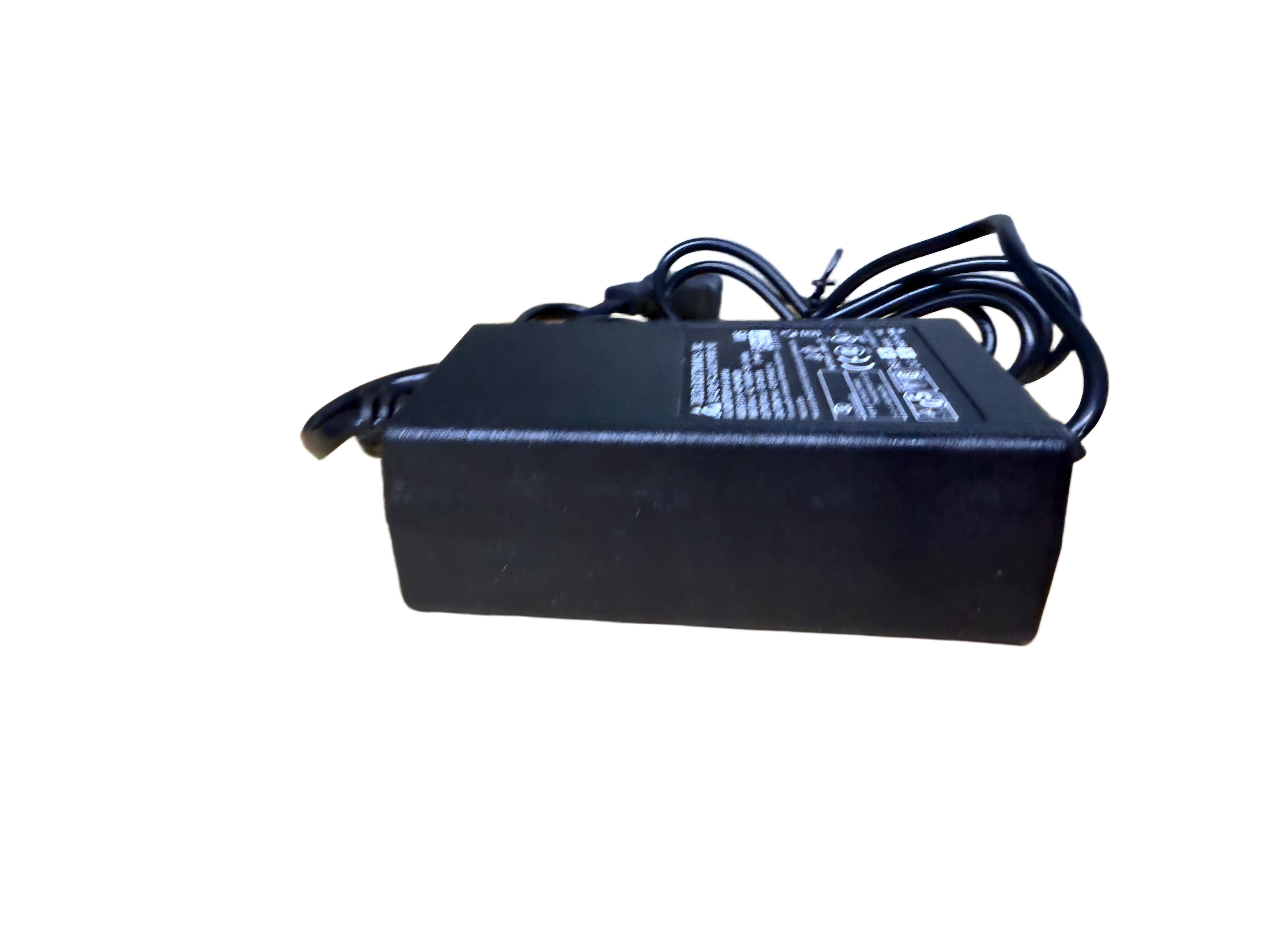 RX 雨量仪12V稳压电源 DC 12V 2000 MA高清大图
