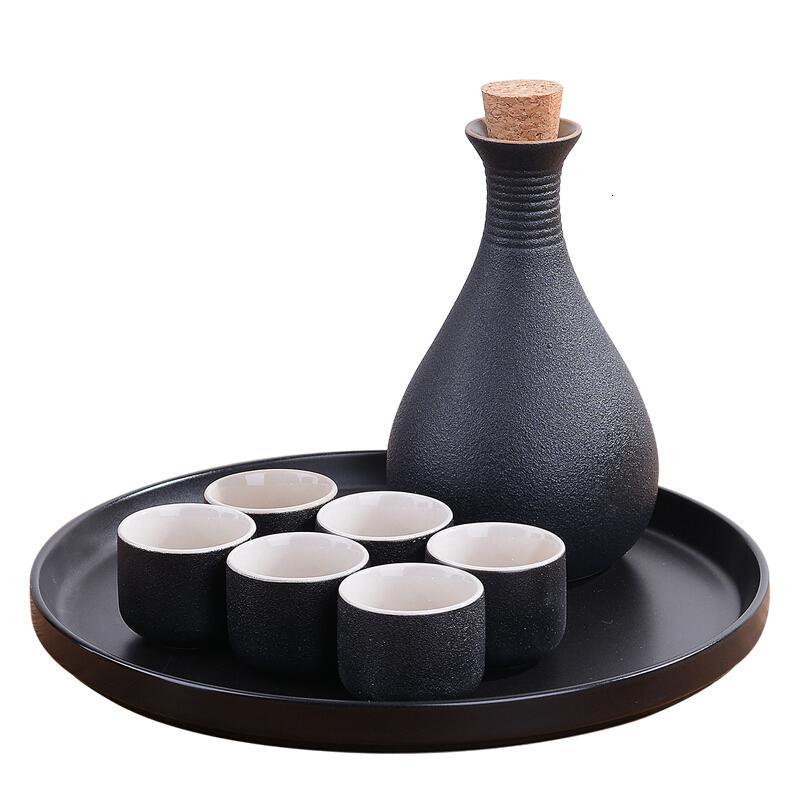 日本清酒酒具购日式分酒器陶瓷酒具套装果酒小酒壶清酒酒白酒杯黑陶