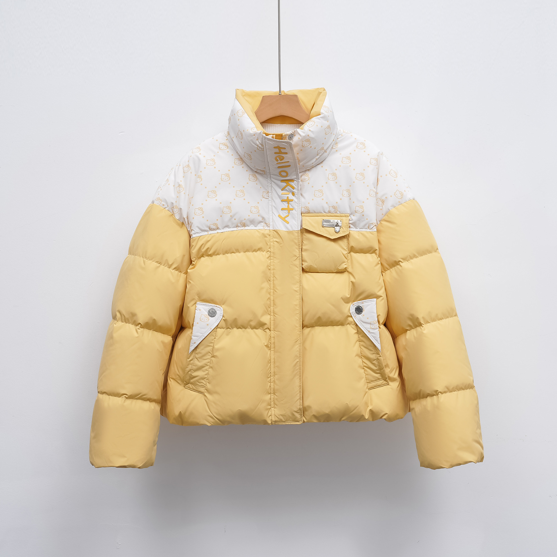 羽绒服新国标90绒女拼接撞色冬季新款立领时尚面包服外套 黄色 S