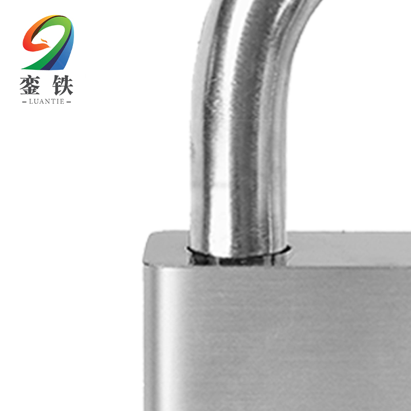 銮铁304不锈钢挂锁60短梁(通开)把高清大图