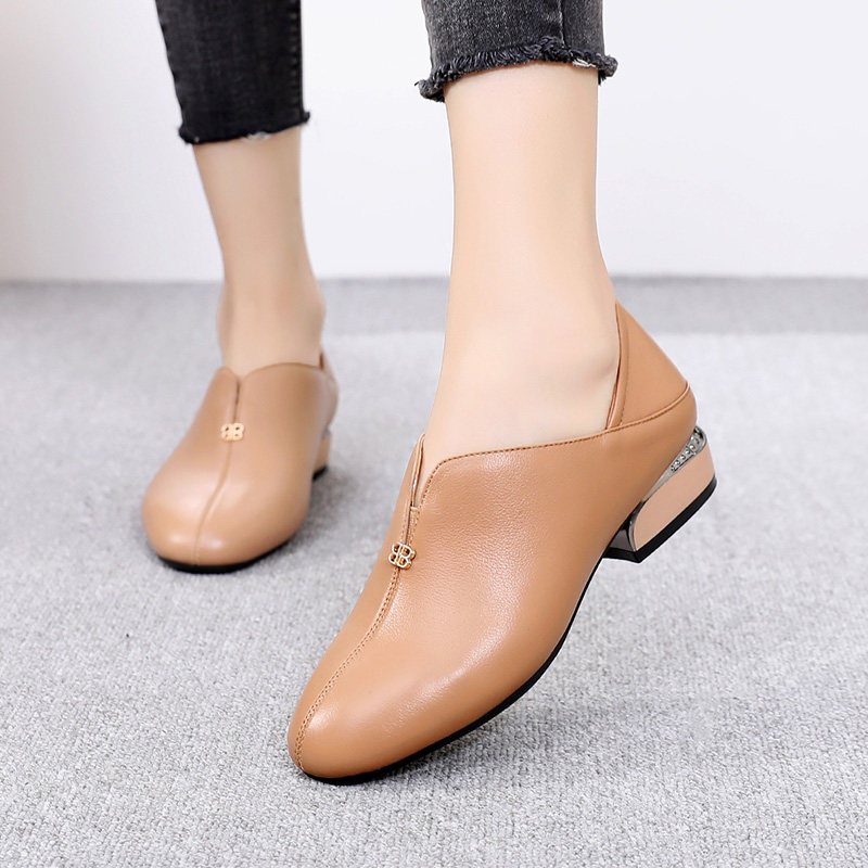 鞋子女2019新款粗跟单鞋女春季真皮鞋舒适圆头深口鞋百搭平底女鞋视频