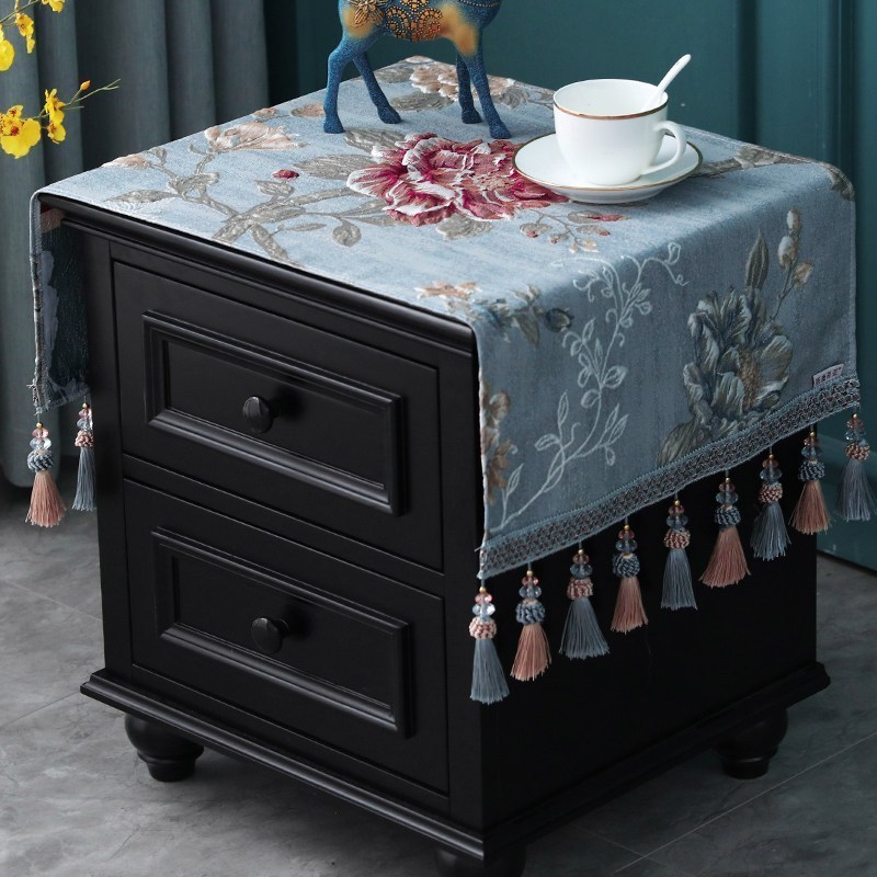 欧式床头柜盖布布艺套罩长方形雪尼尔酒柜鞋柜绣花小桌布家用 雪莉尔蓝色(吊穗款)床头柜盖布 40*100(含吊穗尺寸在内)