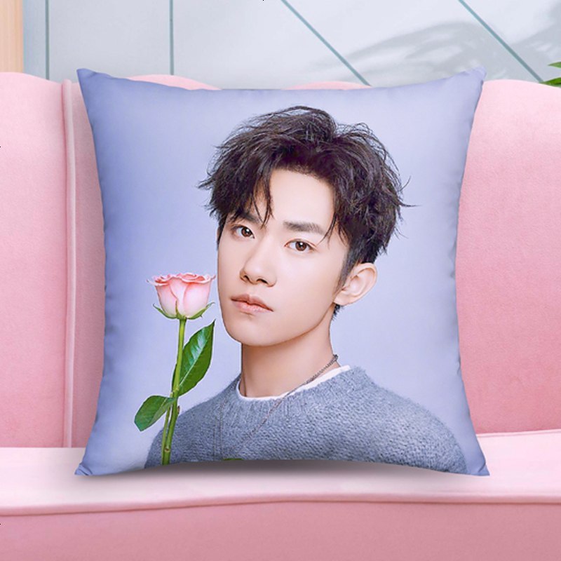 明星易烊千玺人型公仔抱枕定制人照片diy礼物女生睡觉人形靠垫