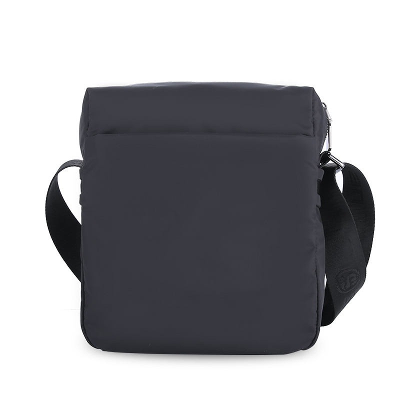 喜来登SHERIDAN单肩斜挎包高清大图