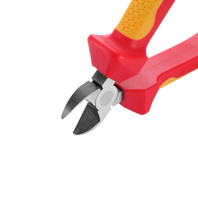 takama 高松 VDE绝缘耐压斜嘴钳偏口钳电子剪钳6英寸 v102160高清大图