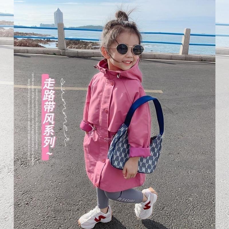 女童春秋装2021新款儿童韩版冲锋衣宝宝洋气大衣小童中长风衣外套 粉色 90 [建议身高85厘米左右]