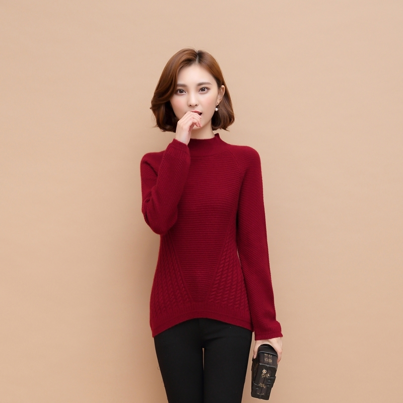 新款山羊绒衫女扭花半高领短款前短后长加厚大码修身大码毛衣