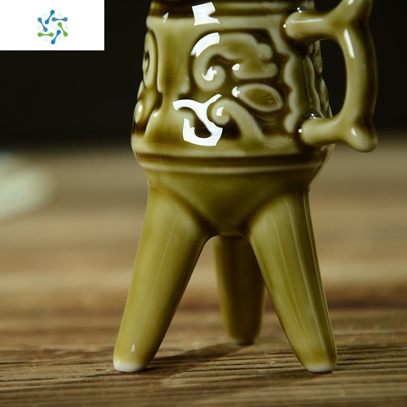 汝瓷绿釉高爵杯　酒器 爵杯 古玩 旧家収蔵 爵 陶芸　古美術品 汝瓷绿釉高爵杯 酒器 爵杯 古玩 旧家収蔵 爵 陶芸