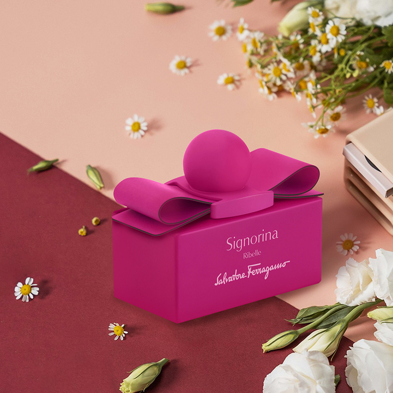 菲拉格慕(FERRAGAMO)伊人黎贝拉女士香水限定款 炫耀磨砂 50ml