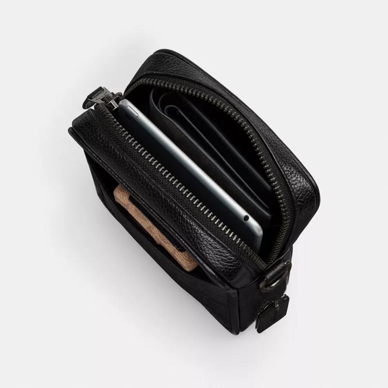 COACH/蔻驰大容量可调节宠物包折叠便携两用宠物出行包高清大图