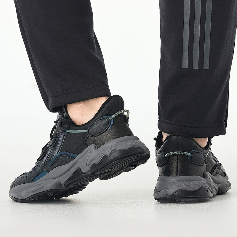 Adidas/阿迪达斯三叶草 男鞋女鞋21新款舒适复古运动休闲鞋 EE7004高清大图