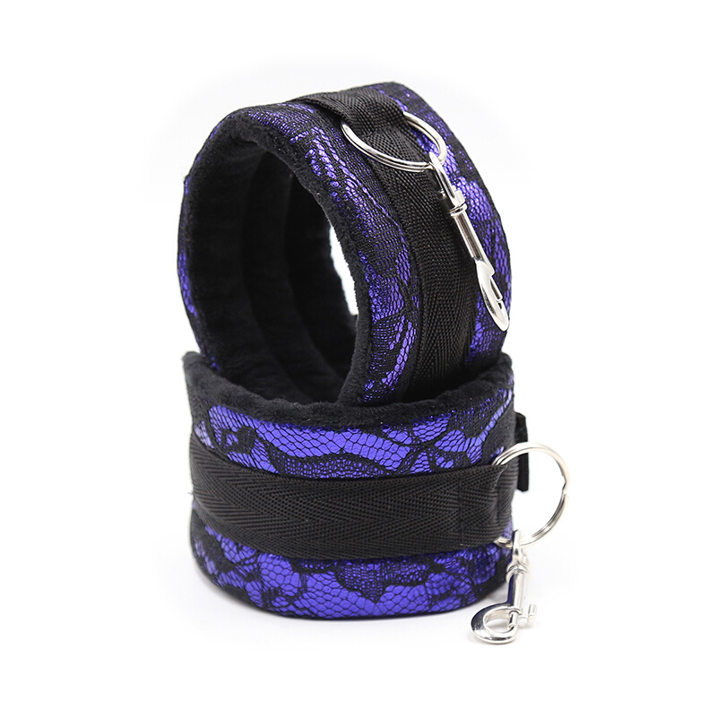 桃色缘 毛绒肛塞棒捆绑束缚情趣套装蕾丝眼罩口塞颈套脚手铐sm情趣用品男女用器具SM夫 魔术贴款复古蕾丝枫叶紫毛绒脚铐对装