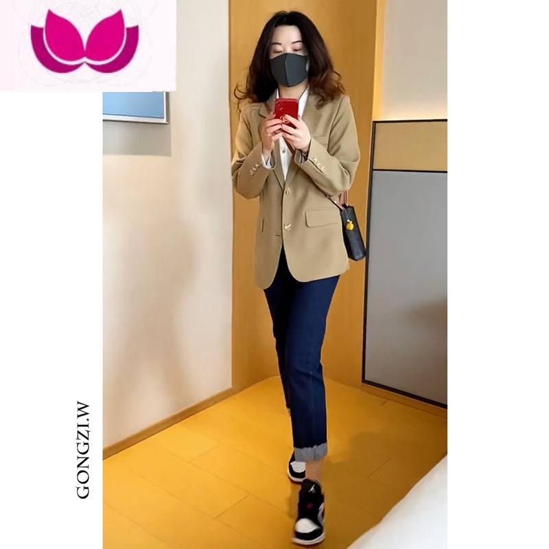 七斓高级时装套装减龄春装时尚复古英伦风西装外套女卷边牛仔裤套高清大图