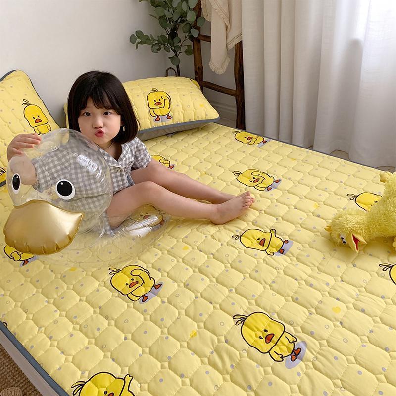 家柏饰(CORATED)儿童榻榻米床垫0.9m单人学生宿舍软垫床褥家用保护垫薄款垫被褥子 网红鸭（不含枕套） 90×190cm
