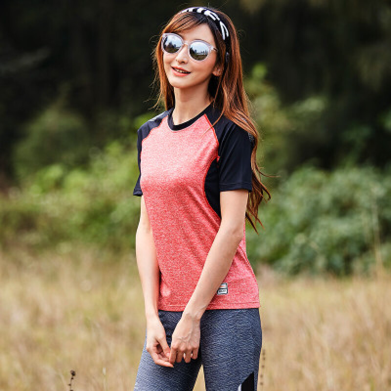 夏季户外速干衣女大码透气宽松运动登山健身服圆领大码t恤