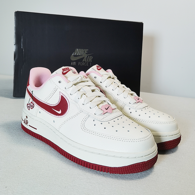 情人节限定nikeairforce1耐克af1空军一号情人节限定女子板鞋fd