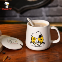 史努比(SNOOPY)创意卡通陶瓷杯子带盖勺马克杯情侣水杯咖啡牛奶杯办公杯 5010W 黑色白色