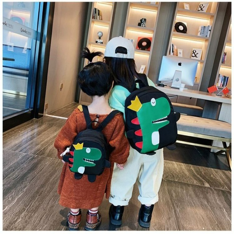 儿童包包女幼儿园书包恐龙男女孩小宝宝背包卡通韩版可爱小双肩包