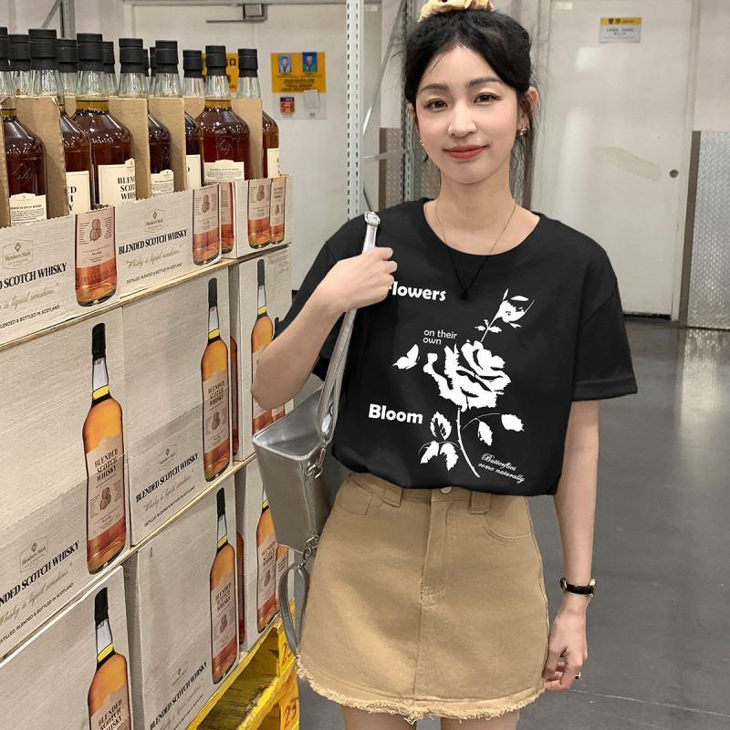 [2.5折价46元]唐狮夏季女圆领前胸花朵图案短袖T恤韩系百搭慵懒风时尚潮流