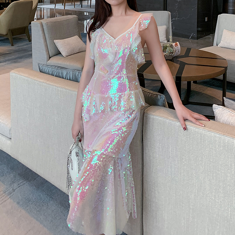 裙子女2019新款人鱼姬亮片V领高腰荷叶边鱼尾吊带连衣裙