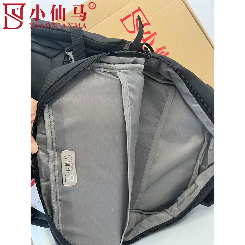 小仙马 双肩包 XXM-5055 个高清大图