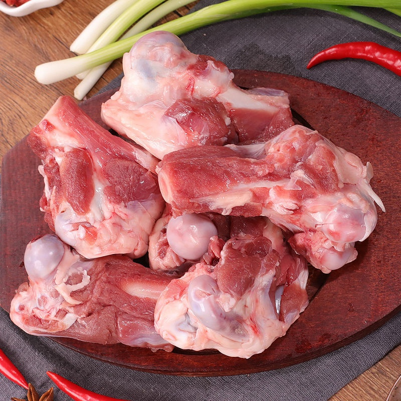 赛卡伊带肉新鲜羊棒骨带肉羊骨头羊拐筋关节肘骨筋生的羊拐骨冷冻批发