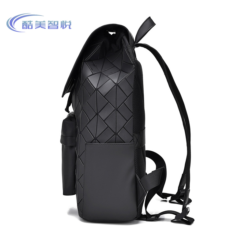 酷美智悦 休闲镭射背包黑色31*13*43cm KM-FZ124 个高清大图