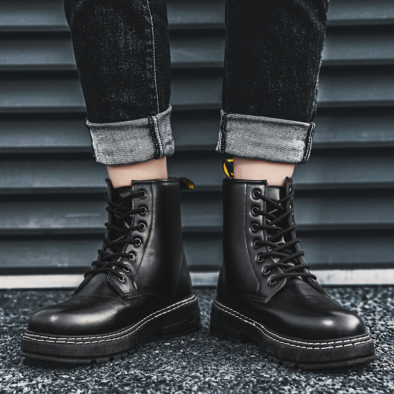 述雅马丁靴男高帮秋季英伦休闲百搭防水工装靴子男士机车黑色ins潮靴